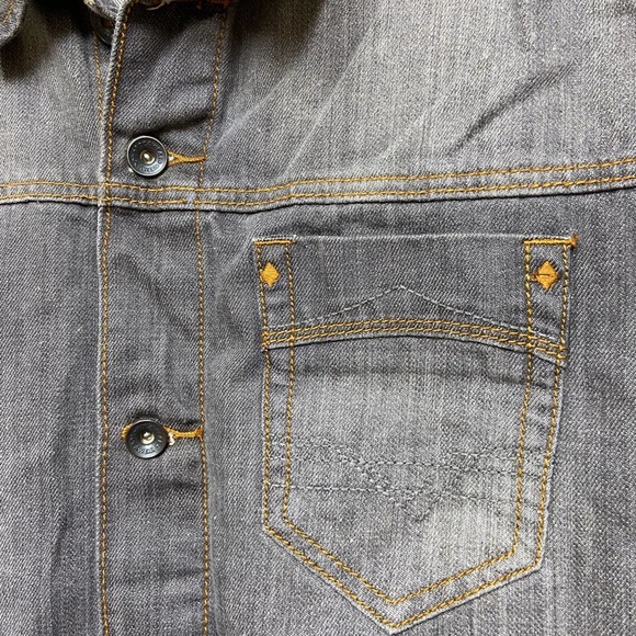 Rocawear Gray Charcoal Wash Denim Vest Mens Size 44 Chest Pockets Embroidered - Picture 2 of 6